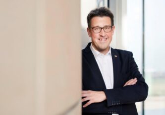 20181114 PortraitReneSchneider (4)