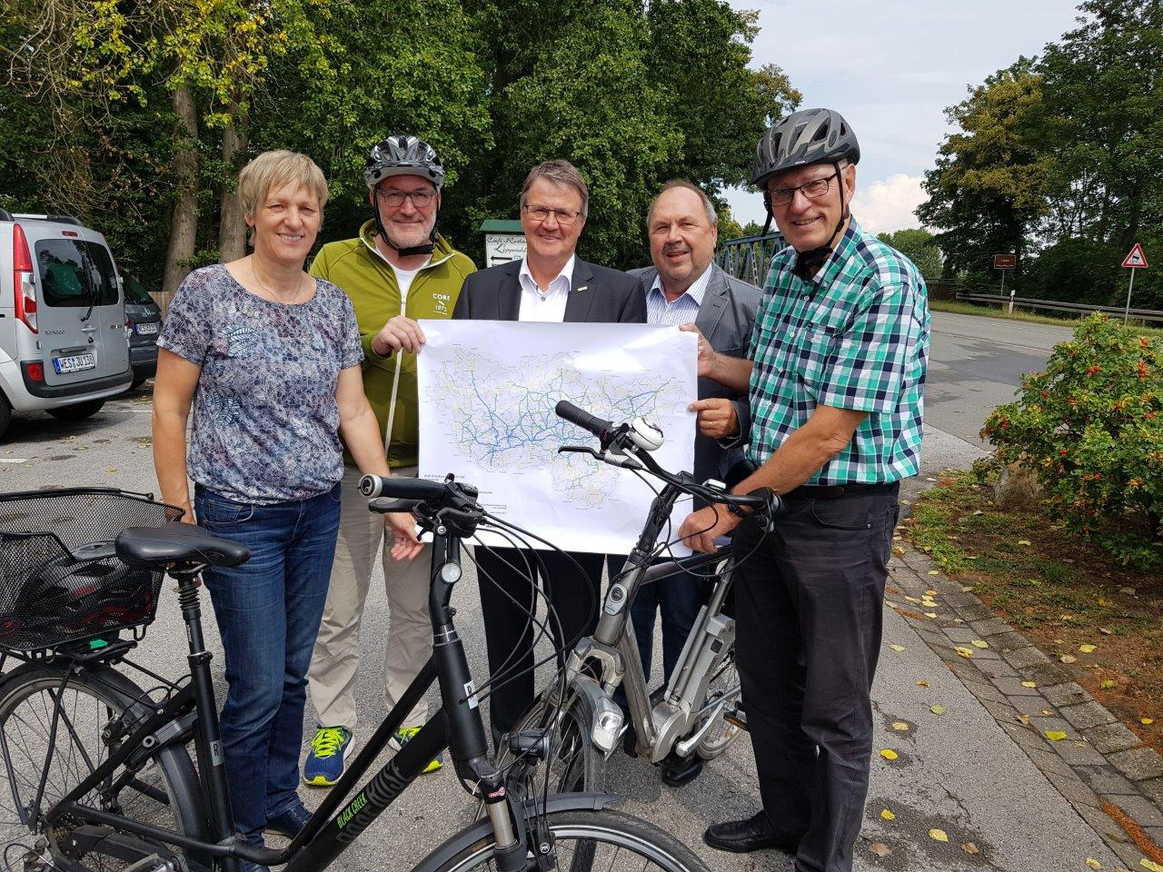 „Kleiner Fahrradgipfel“: SPD macht Druck – Radwegekonzept für Dinslaken, Voerde, Wesel und Hünxe